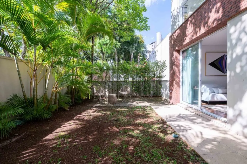 Casa em condomínio com segurança, privacidade e verde! – 20961