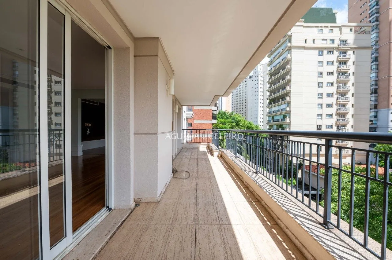 Apartamento em prédio diferenciado na melhor localização em Moema – 21040 - 21040 (12)