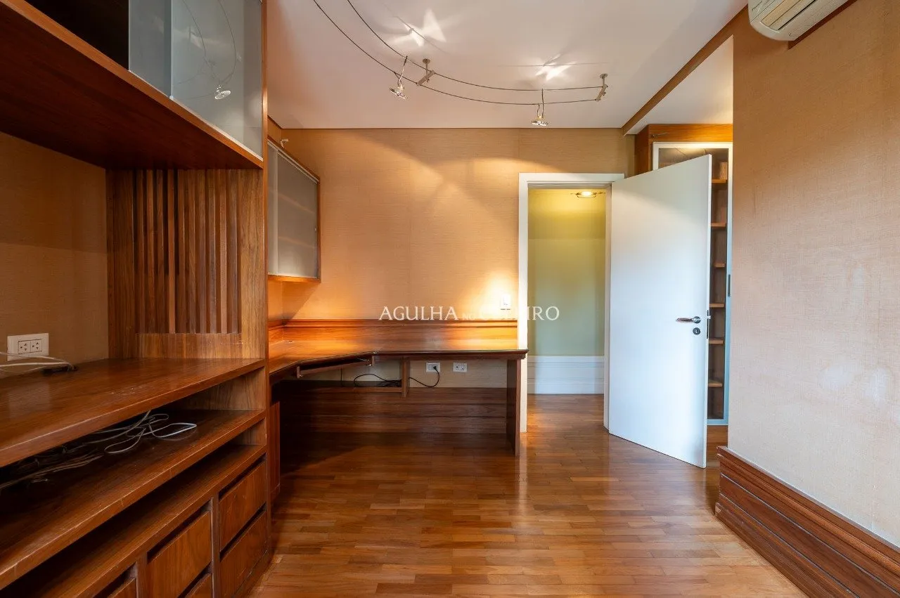 Apartamento em prédio diferenciado na melhor localização em Moema – 21040 - 21040 (16)