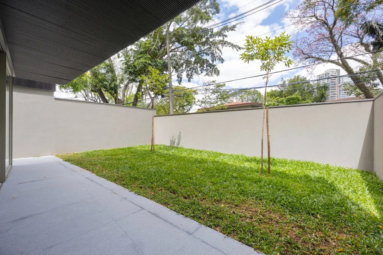 Casa contemporânea em condomínio próximo à Faria Lima – 21208