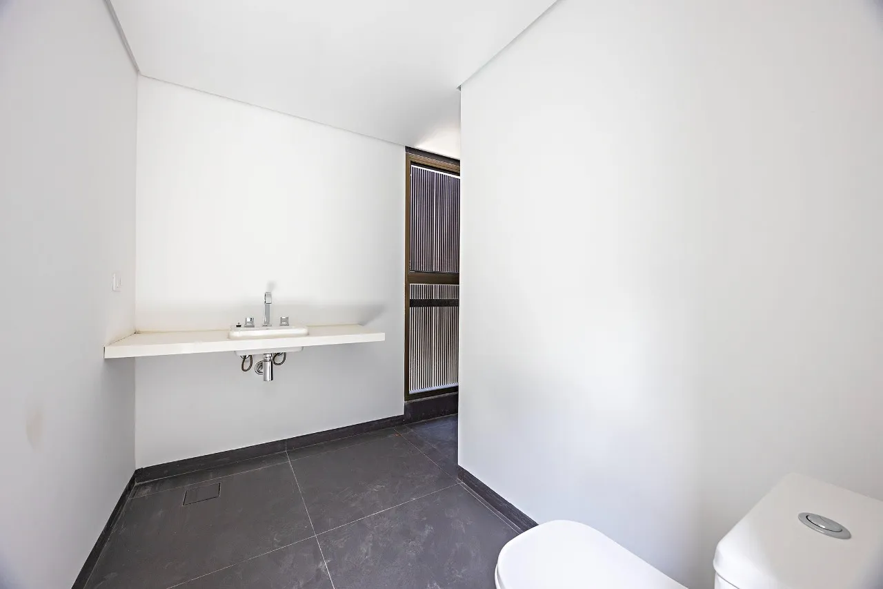 Casa contemporânea em condomínio próximo à Faria Lima – 21208