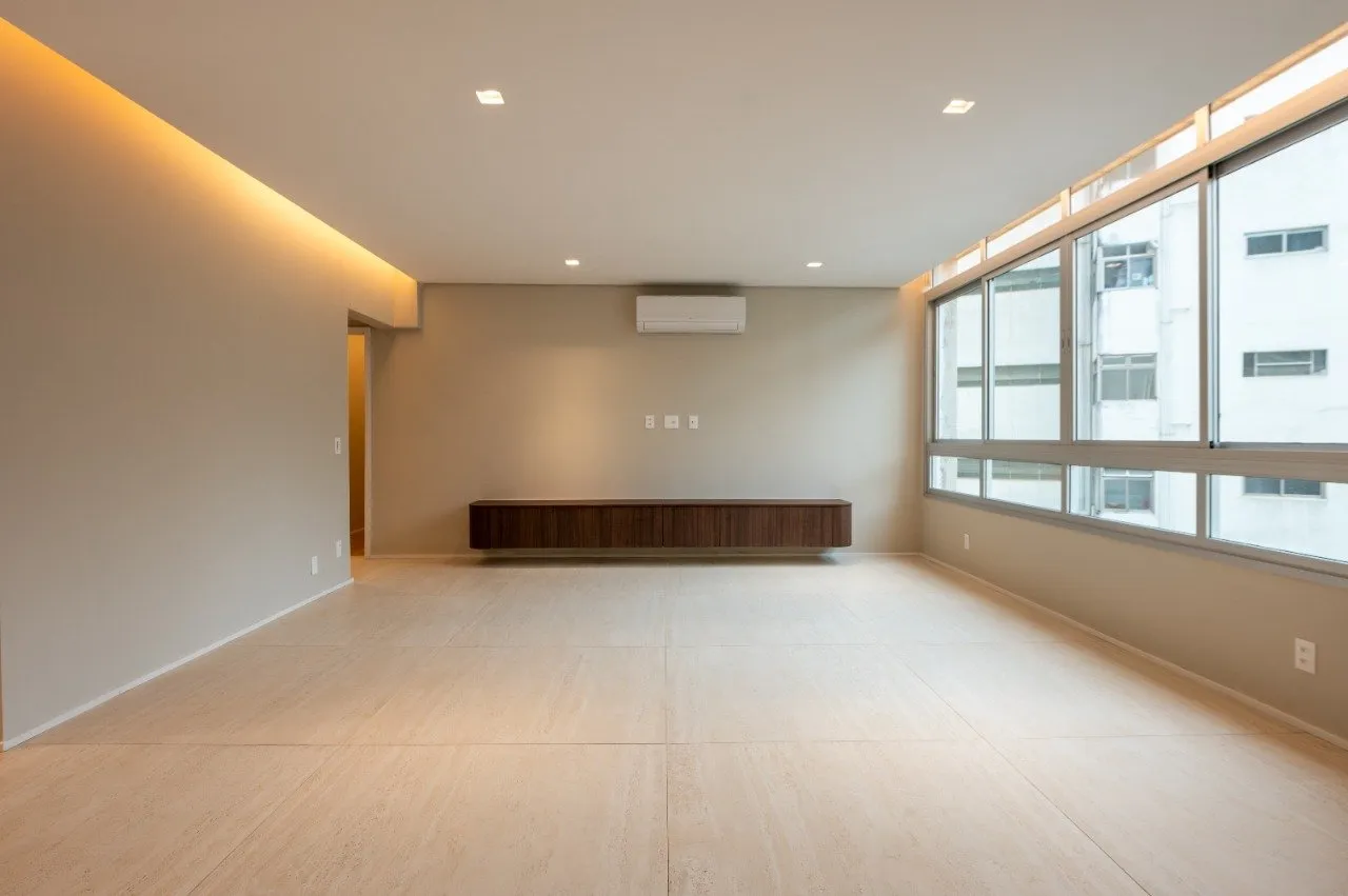 Apartamento totalmente reformado no Jardim América – 21209