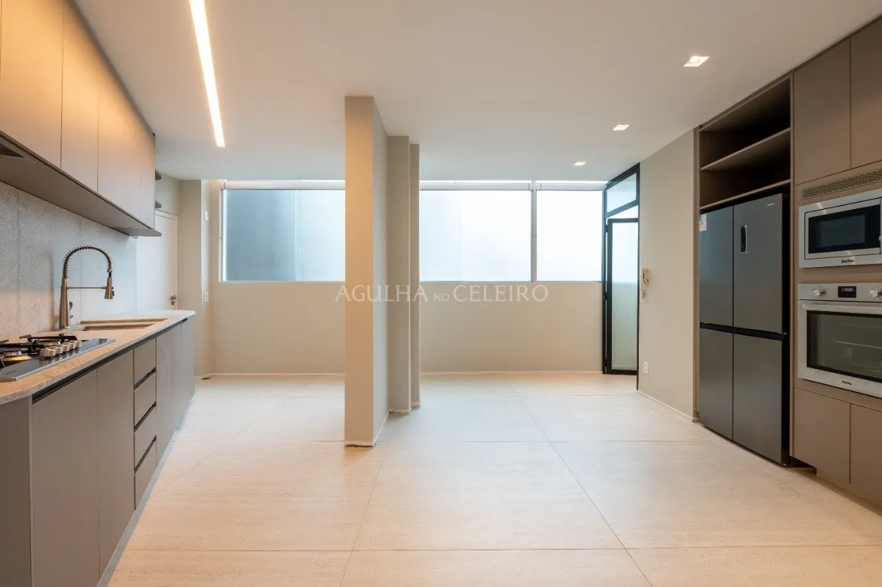 Apartamento totalmente reformado no Jardim América – 21209