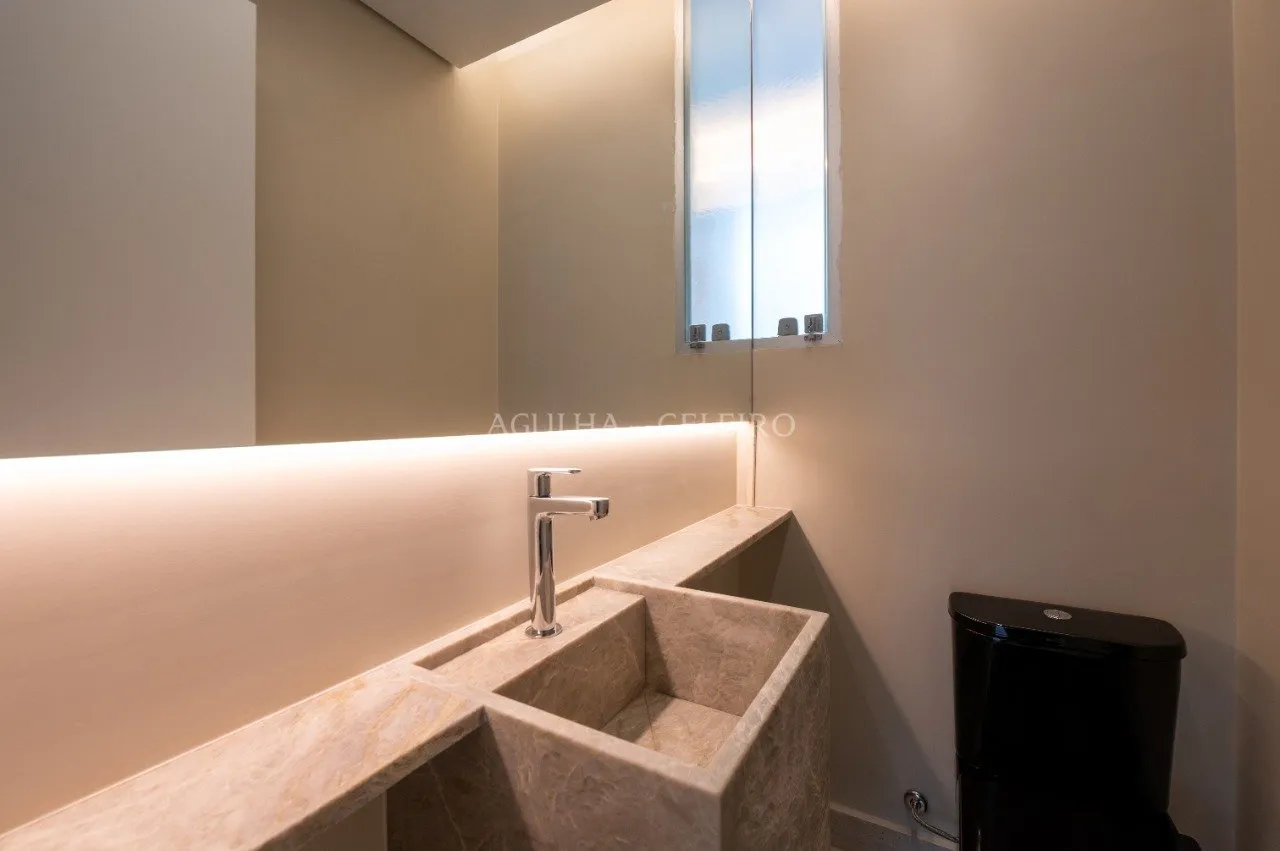 Apartamento totalmente reformado no Jardim América – 21209