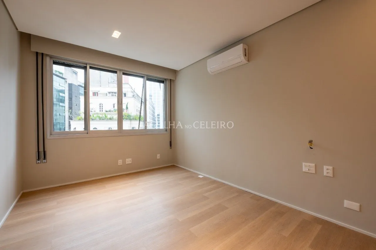 Apartamento totalmente reformado no Jardim América – 21209