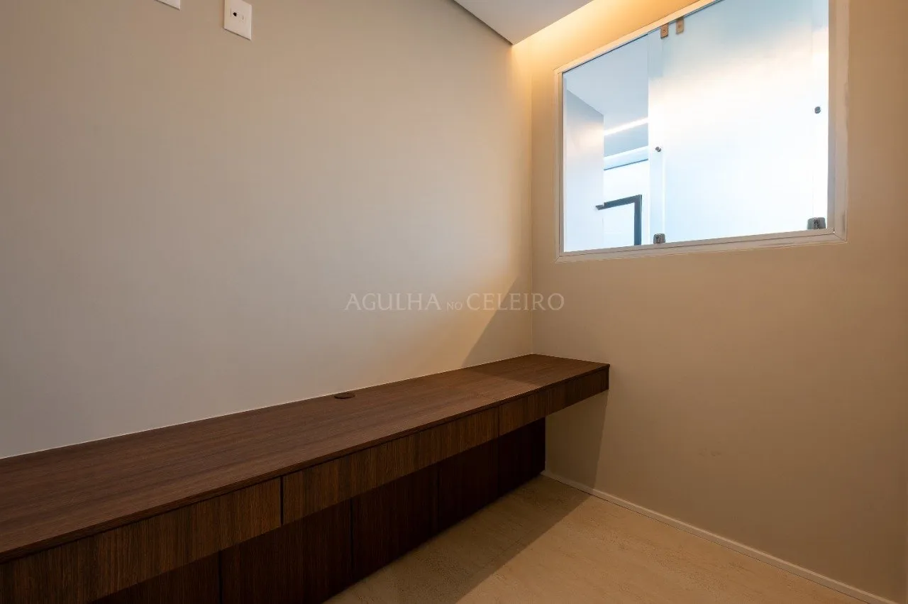 Apartamento totalmente reformado no Jardim América – 21209