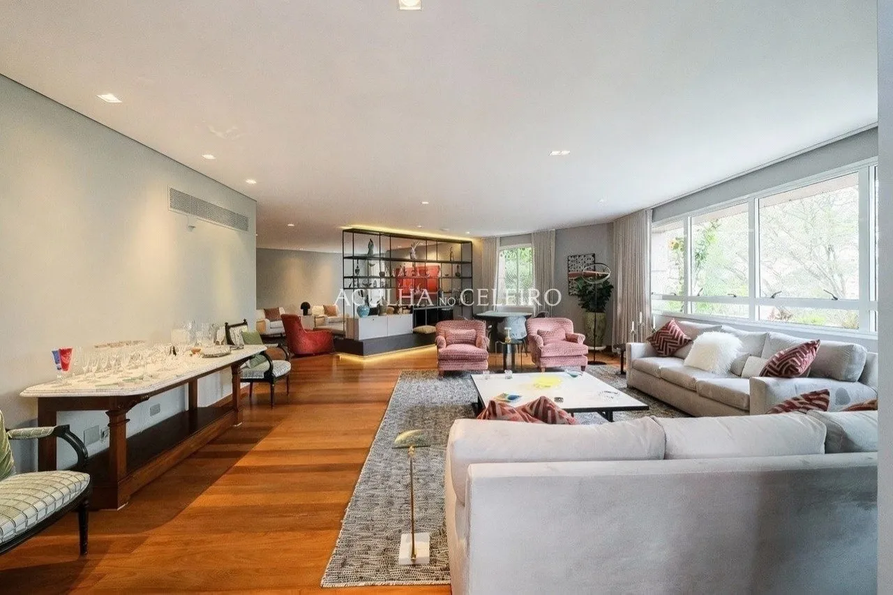 Elegância, espaço e vista verde em localização privilegiada. – 21215