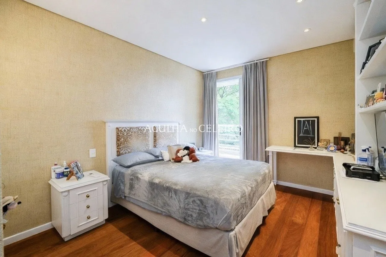 Elegância, espaço e vista verde em localização privilegiada. – 21215