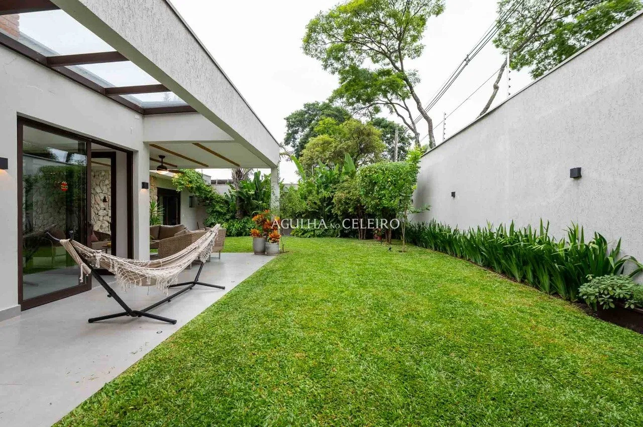 Casa com linda área externa à venda no Brooklin Novo. – 21217 - 21217 (43)