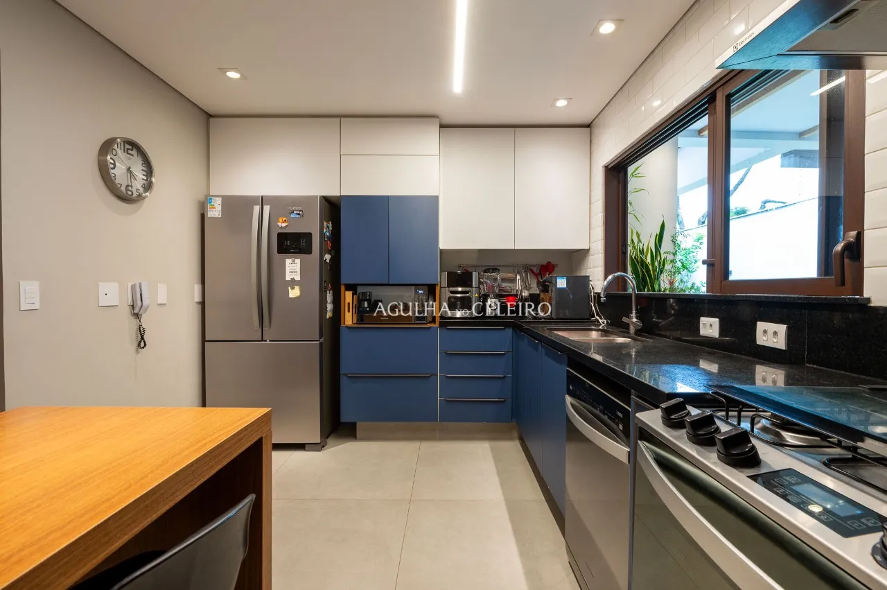 Casa com linda área externa à venda no Brooklin Novo. – 21217 - 21217 (33)