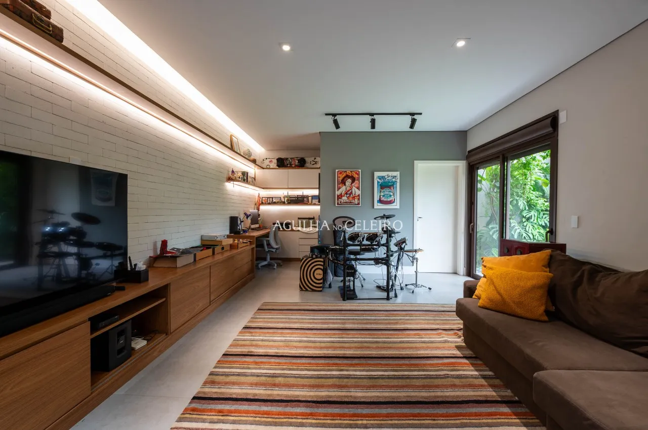 Casa com linda área externa à venda no Brooklin Novo. – 21217 - 21217 (48)