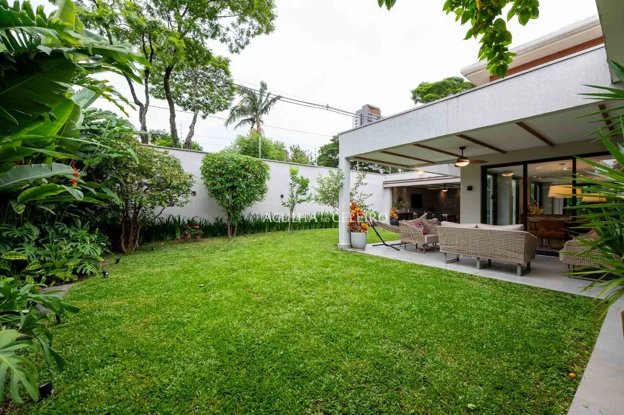 Casa com linda área externa à venda no Brooklin Novo. – 21217 - 21217 (37)