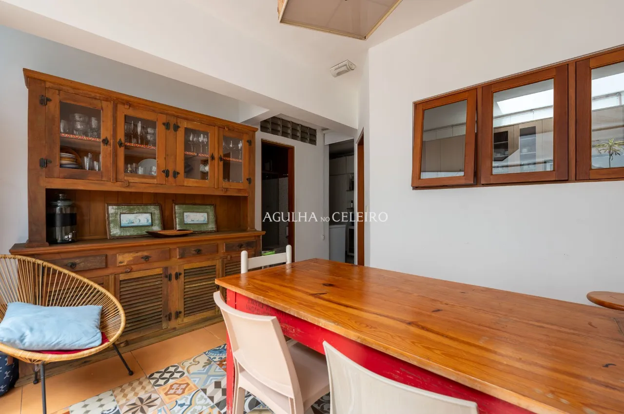 Refúgio no Baixo Pinheiros: luz, pátio e muitas possibilidades! – 21236 - 21236 (39)