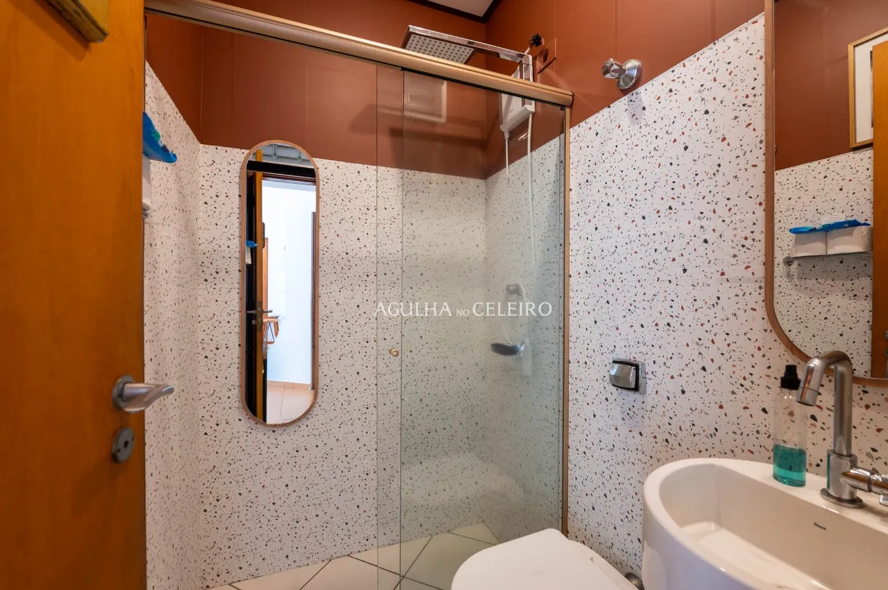 Refúgio no Baixo Pinheiros: luz, pátio e muitas possibilidades! – 21236 - 21236 (37)