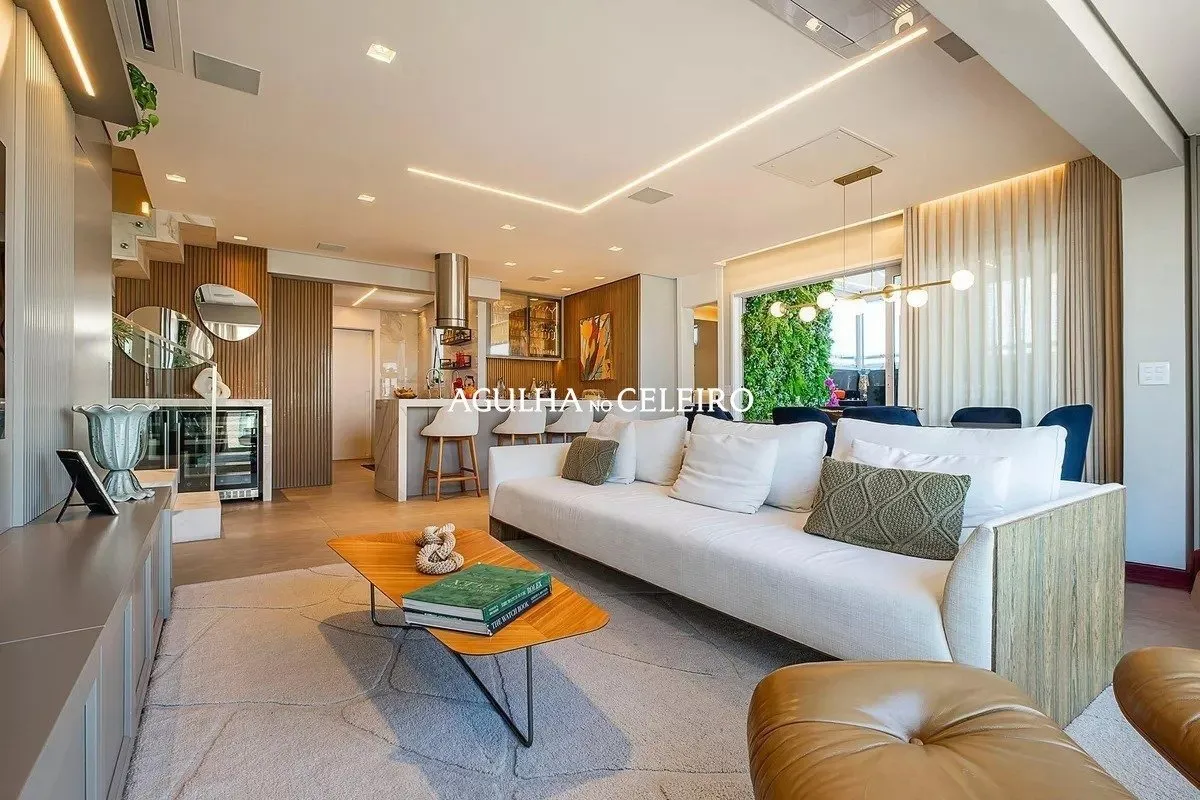 Cobertura duplex reformada à venda em Pinheiros. – 21249