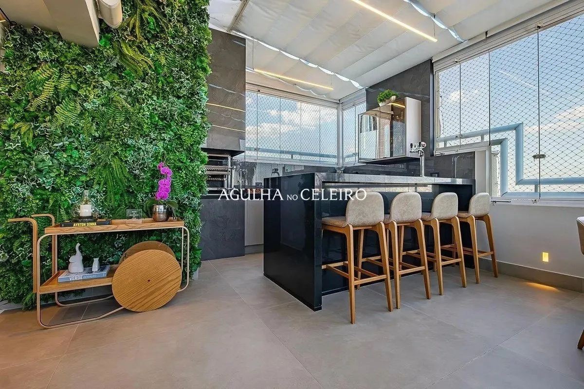 Cobertura duplex reformada à venda em Pinheiros. – 21249