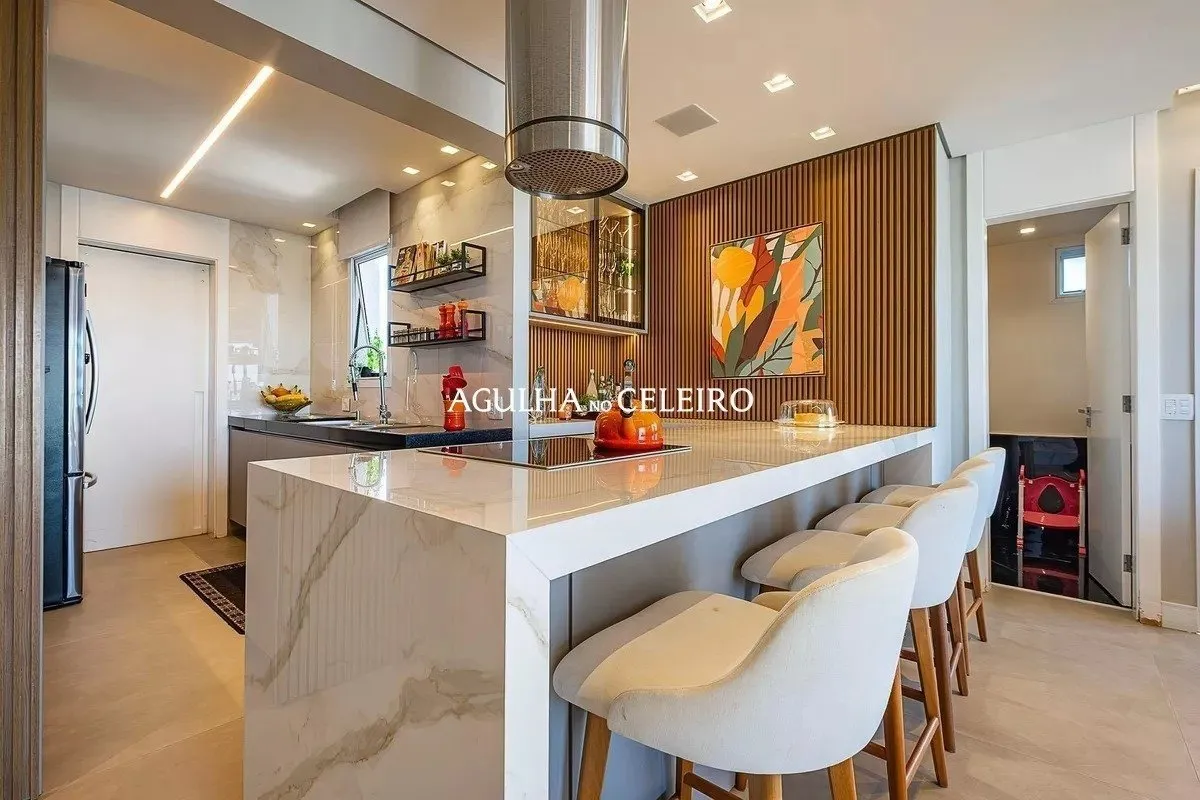 Cobertura duplex reformada à venda em Pinheiros. – 21249