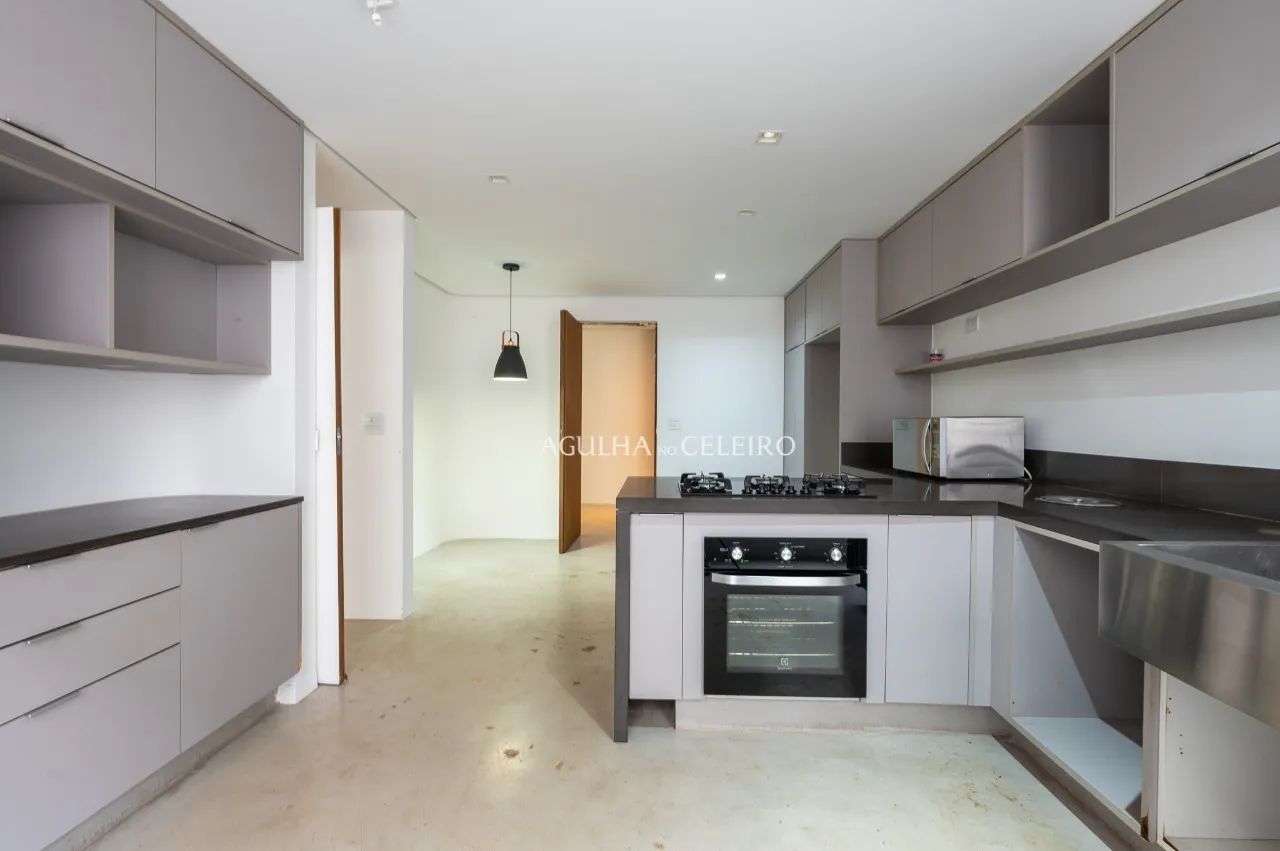 Casa contemporânea com alto padrão de segurança, muito verde e infinitas possibilidades para customizar do seu jeito. – 21259 - 21259 (14)