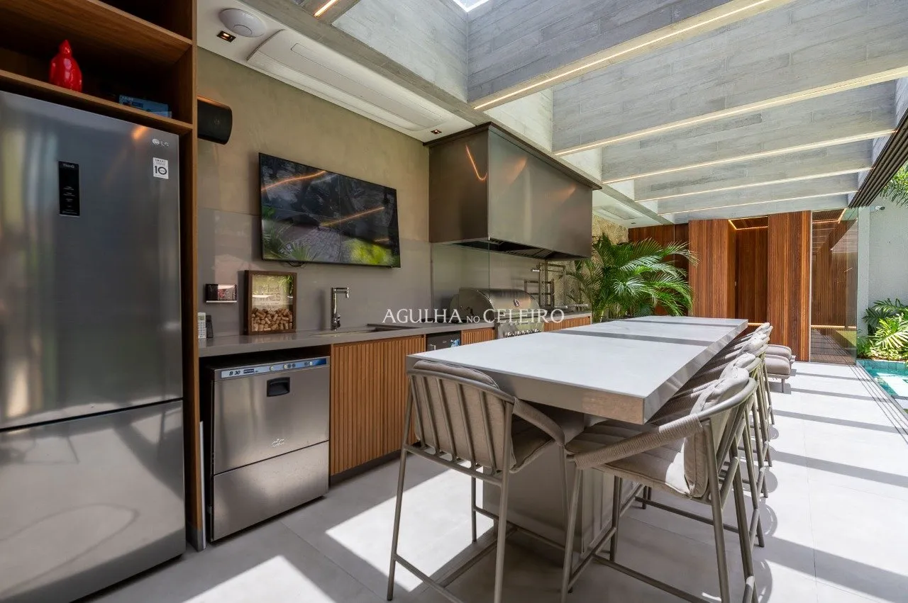 Casa com 5 suítes e impecável à venda no Alto de Pinheiros – 21273 - 21273 (32)