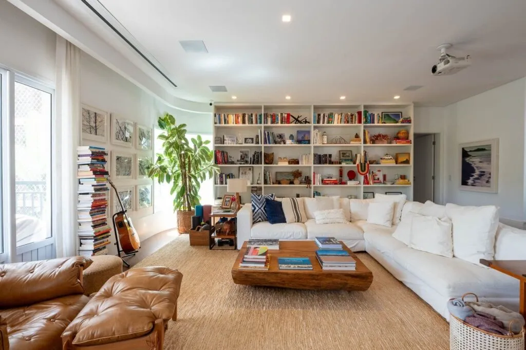 Apartamento com alma de casa em Alto de Pinheiros – 21291