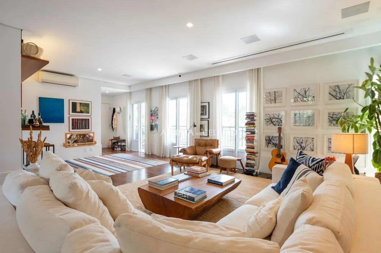 Apartamento com alma de casa em Alto de Pinheiros – 21291