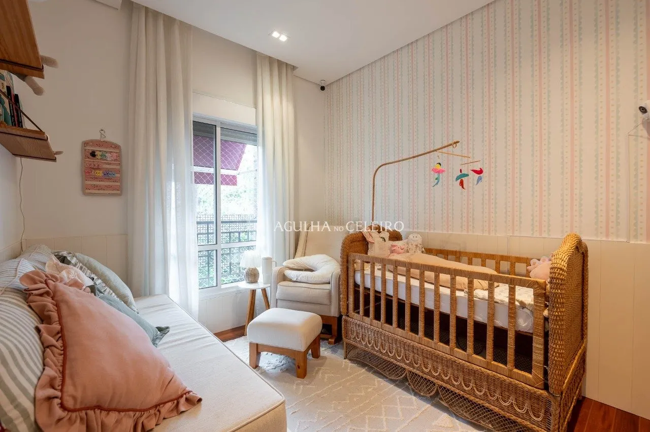 Apartamento com alma de casa em Alto de Pinheiros – 21291