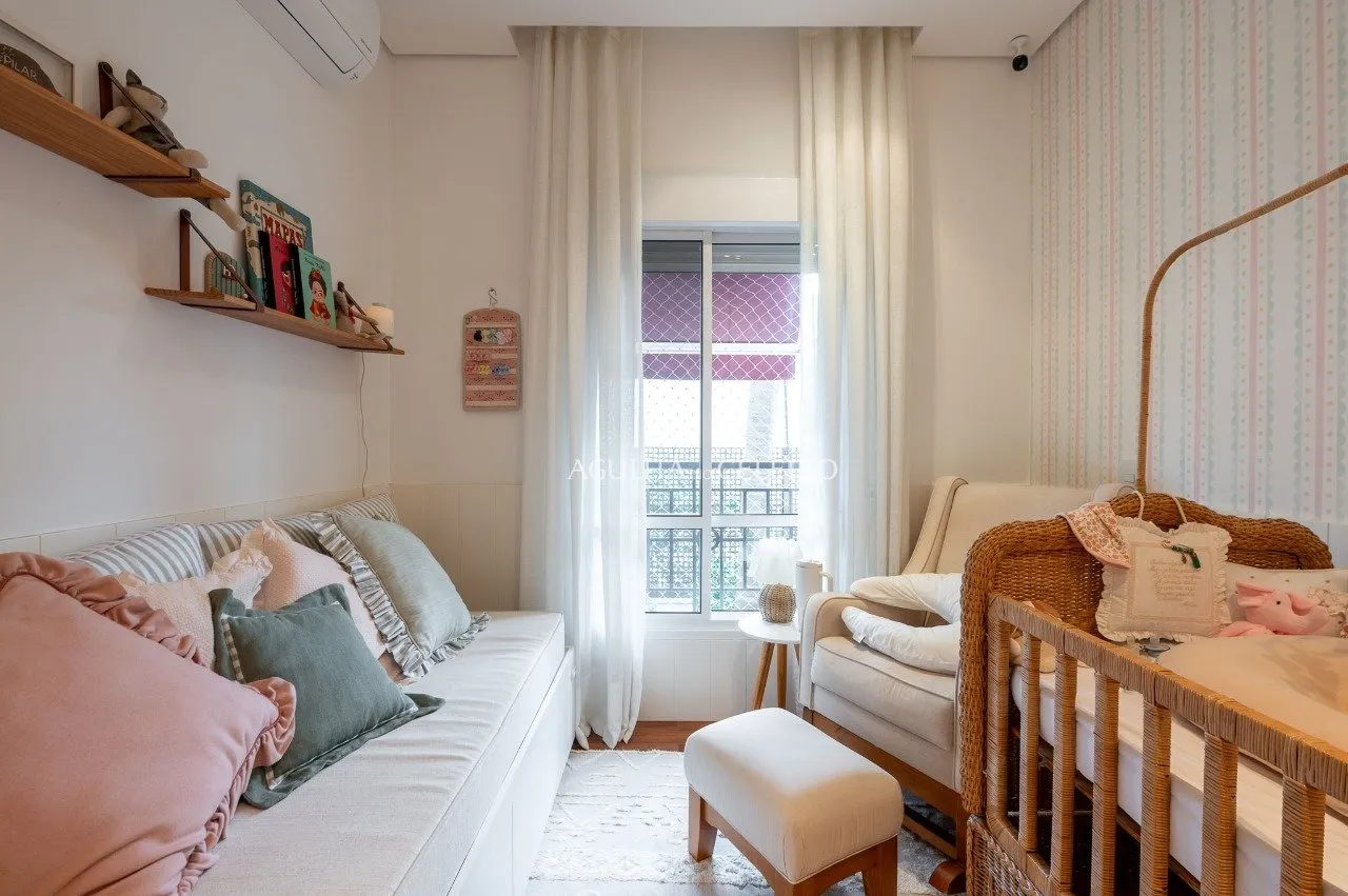 Apartamento com alma de casa em Alto de Pinheiros – 21291