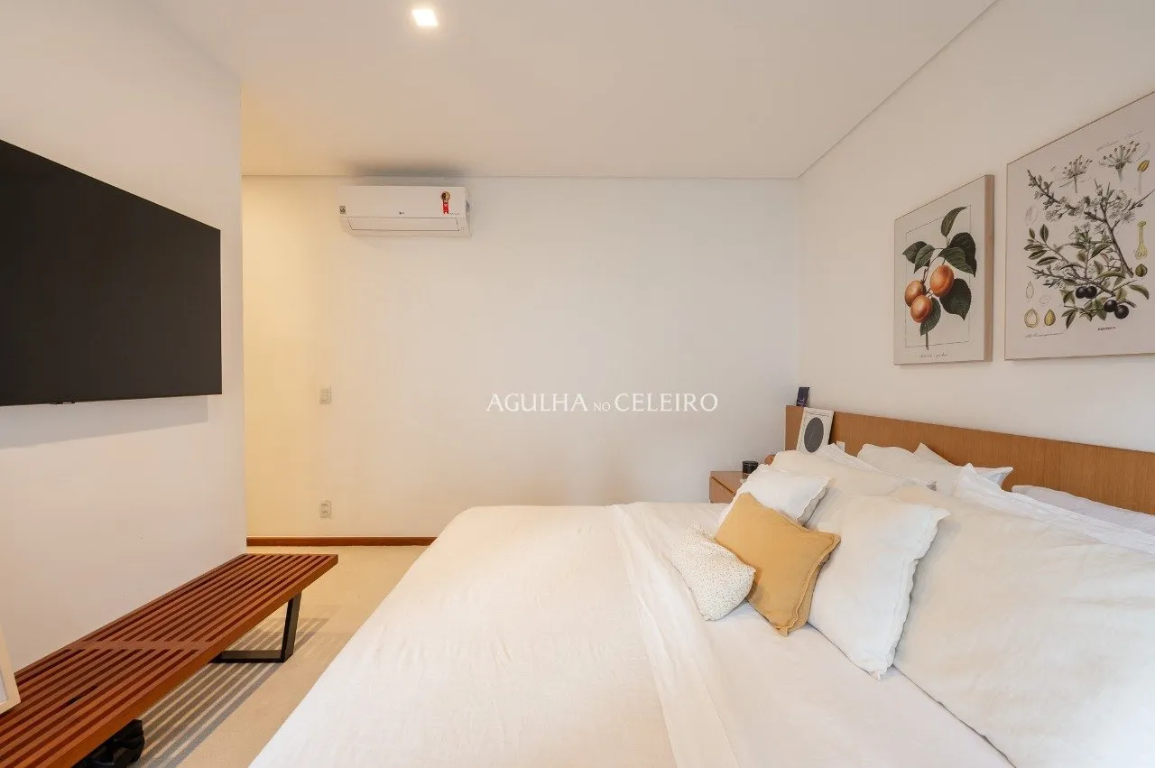 Apartamento com alma de casa em Alto de Pinheiros – 21291