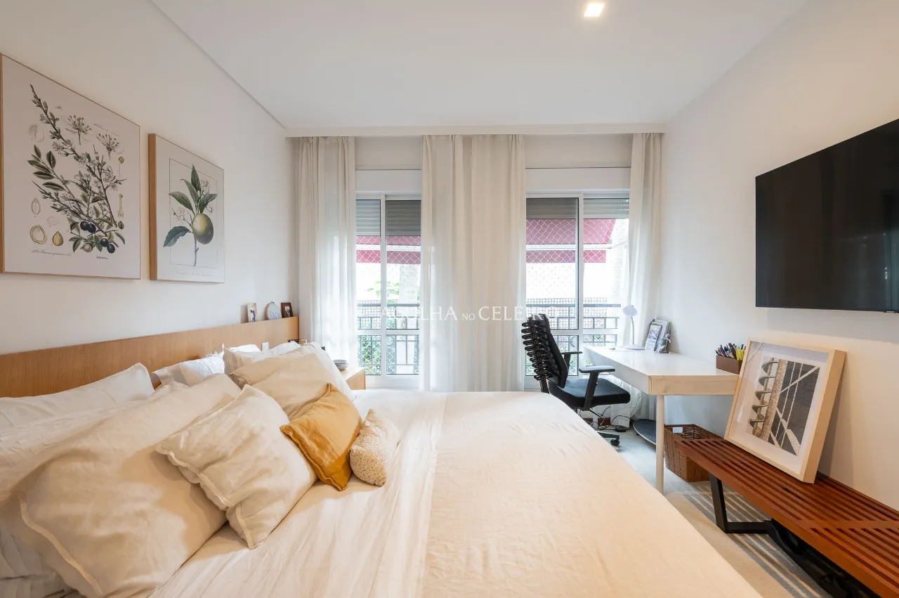 Apartamento com alma de casa em Alto de Pinheiros – 21291