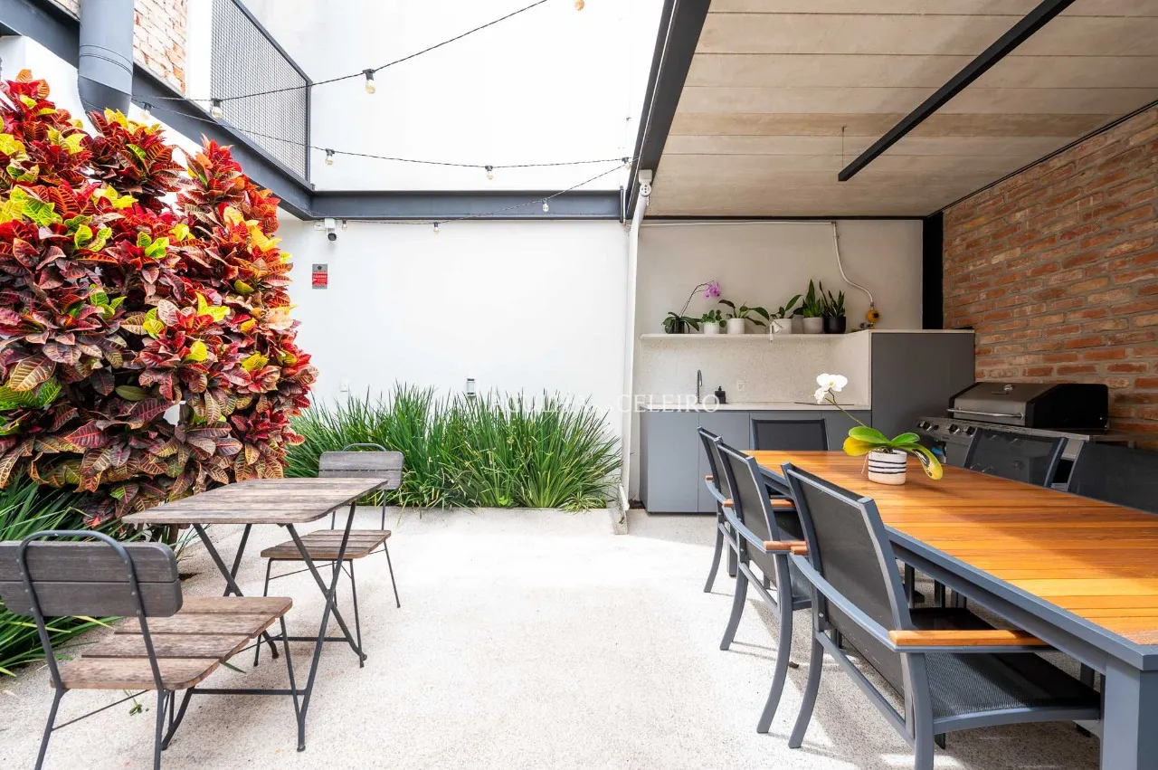 Casa de Vila reformada à venda na Vila Madalena. – 21292 - 21292 (35)