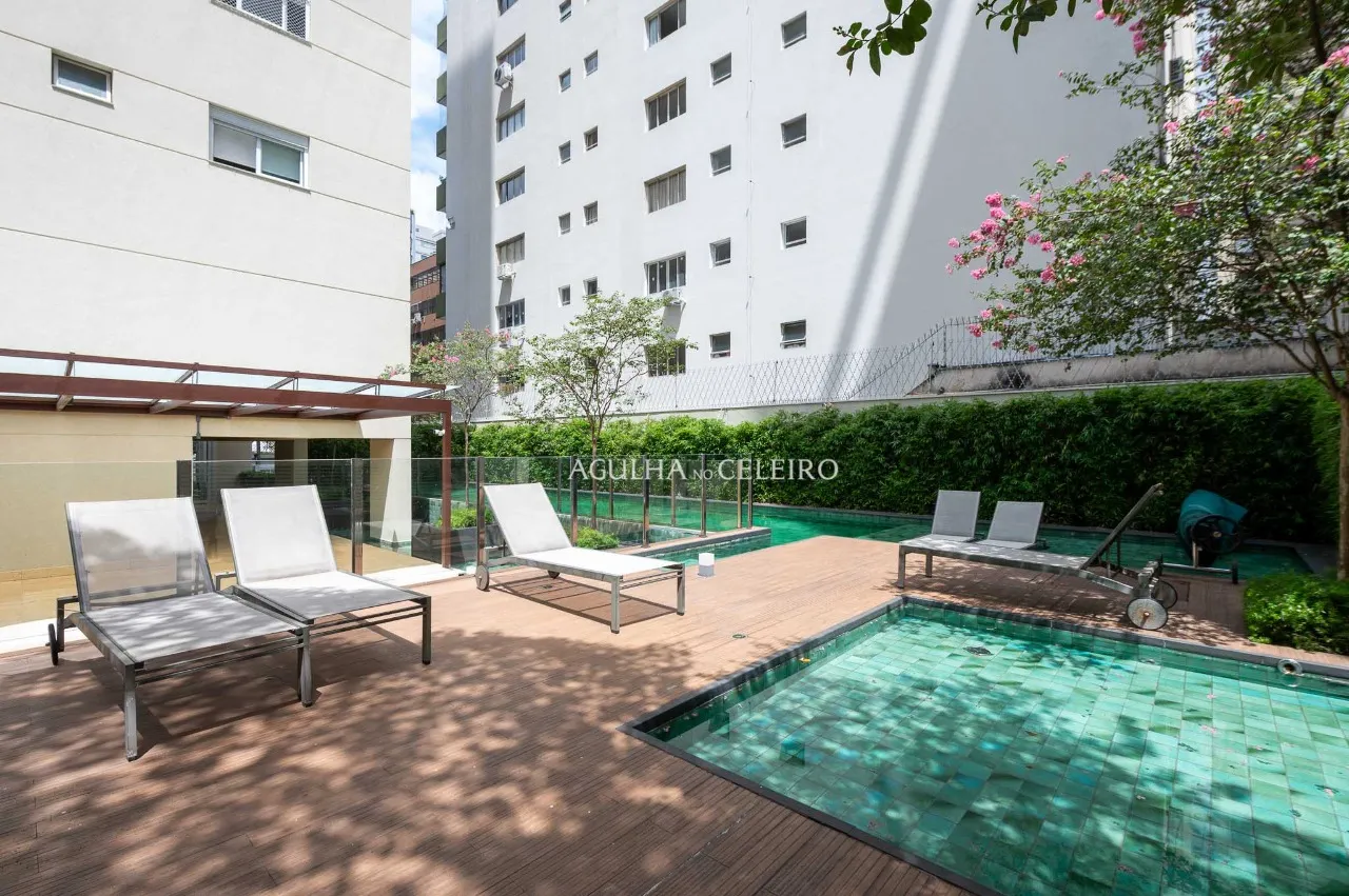 Apartamento reformado e mobiliado à venda no Jardim América. – 21298 - 21298 (31)