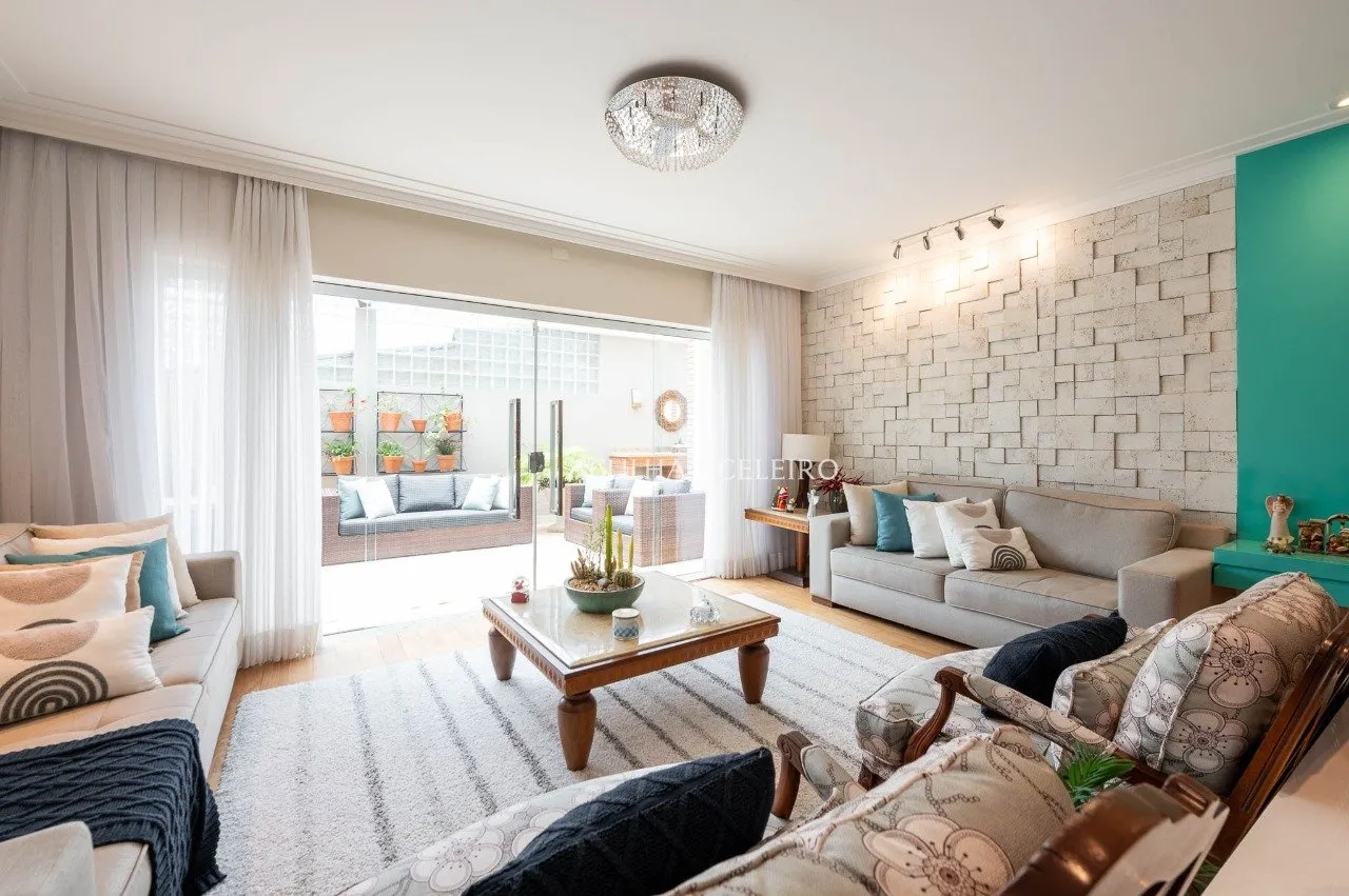 Casa com planta diferenciada no Brooklin – 21322