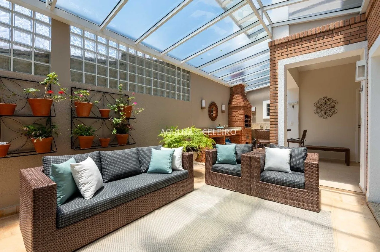 Casa com planta diferenciada no Brooklin – 21322