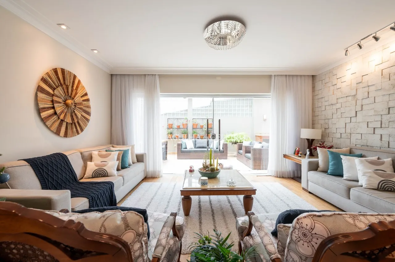 Casa com planta diferenciada no Brooklin – 21322