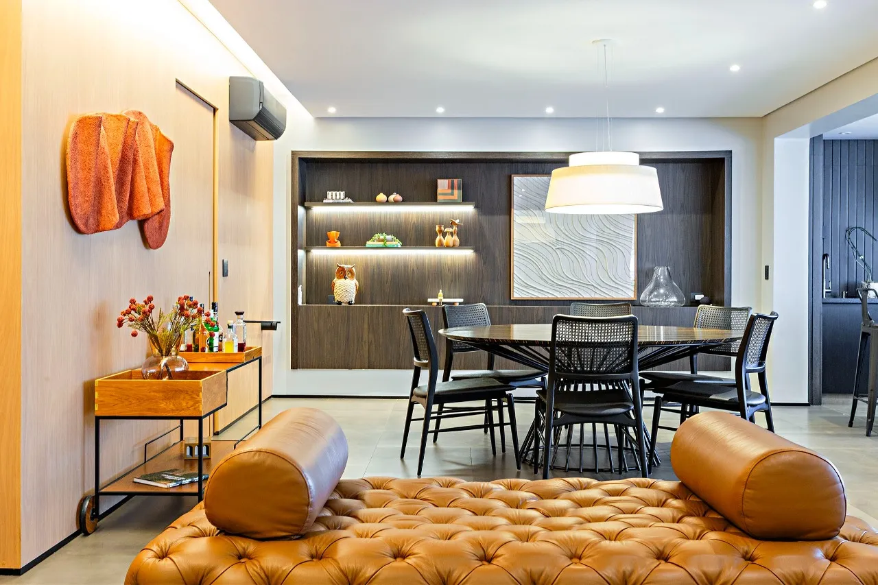 Apartamento reformado próximo ao Colégio São Luiz e Ibirapuera – 9159