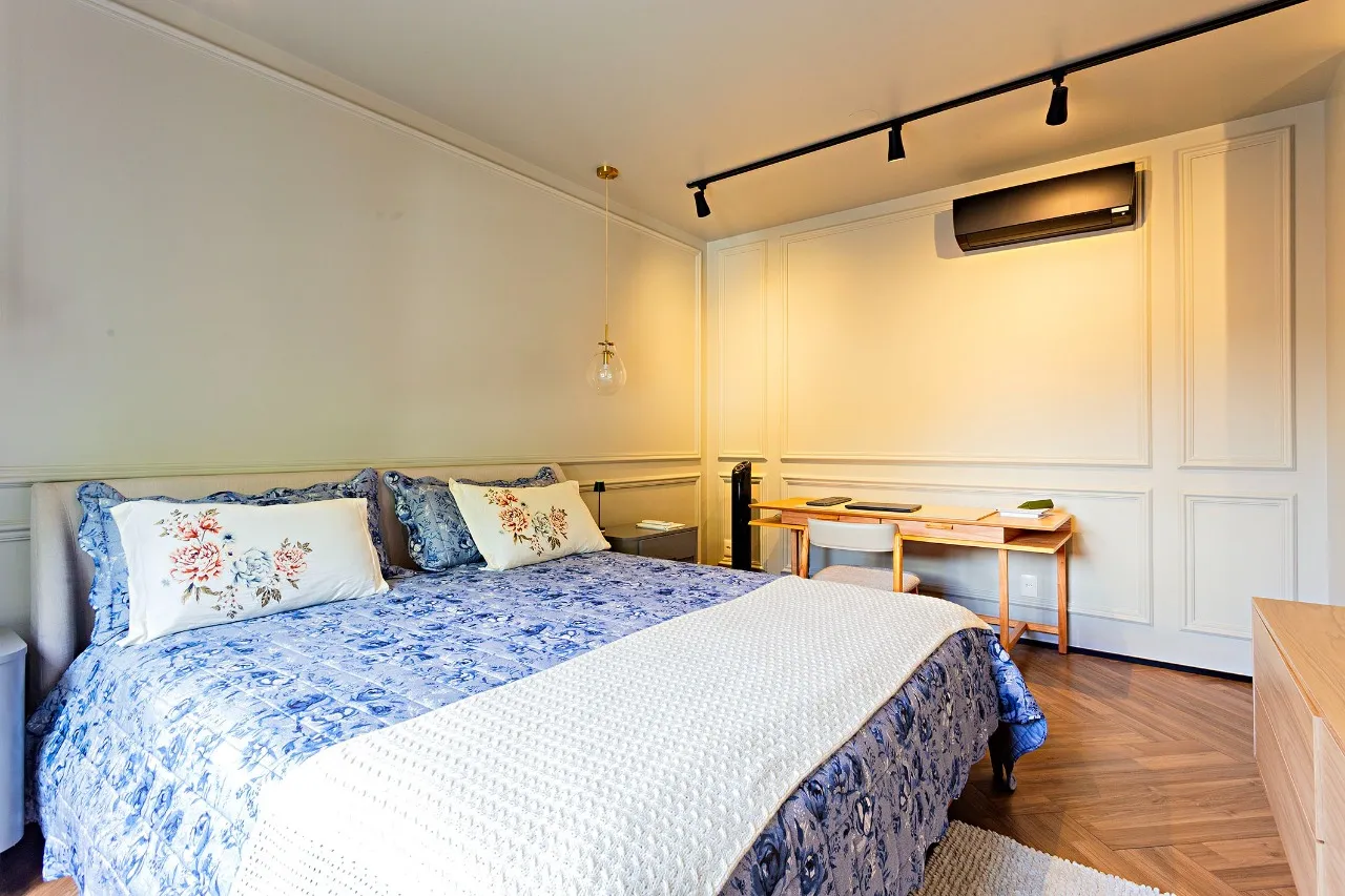 Apartamento reformado próximo ao Colégio São Luiz e Ibirapuera – 9159