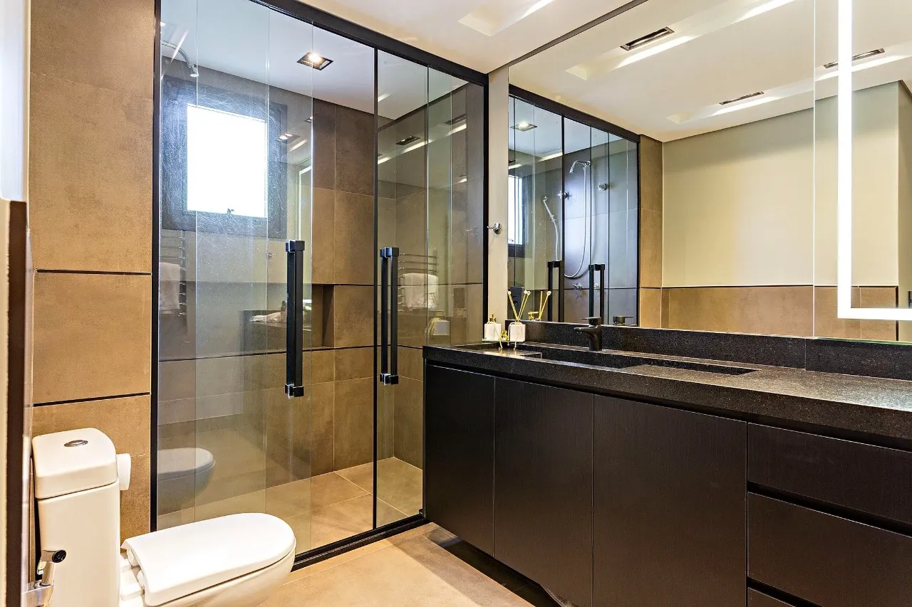 Apartamento reformado próximo ao Colégio São Luiz e Ibirapuera – 9159