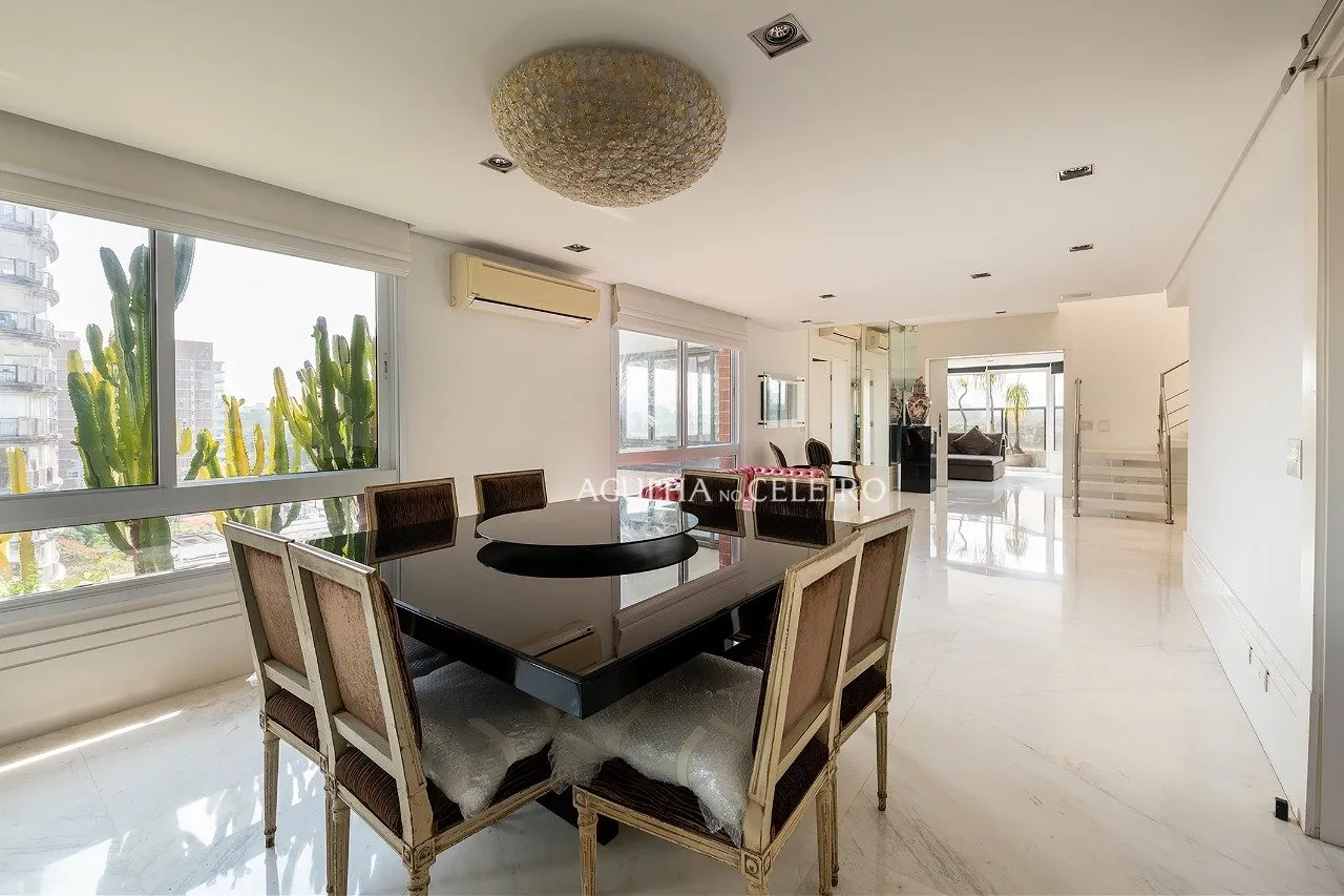 Cobertura a poucos passos do Parque do Ibirapuera – 9830