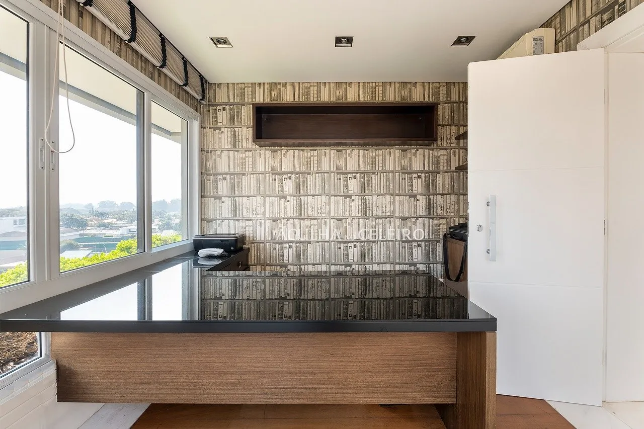 Cobertura a poucos passos do Parque do Ibirapuera – 9830