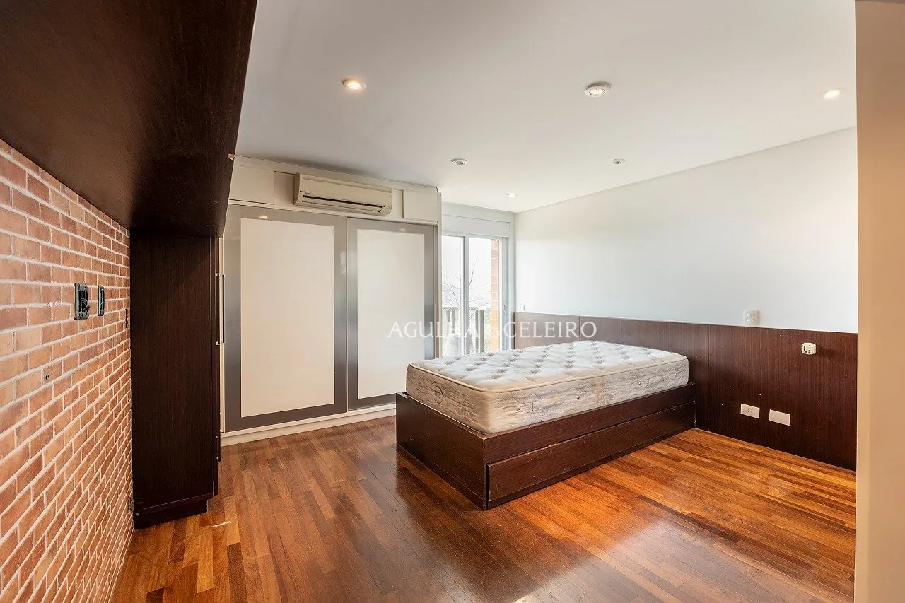 Cobertura a poucos passos do Parque do Ibirapuera – 9830