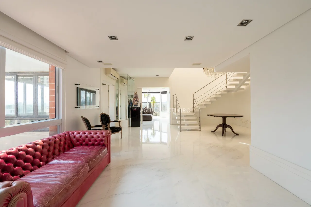 Cobertura a poucos passos do Parque do Ibirapuera – 9830