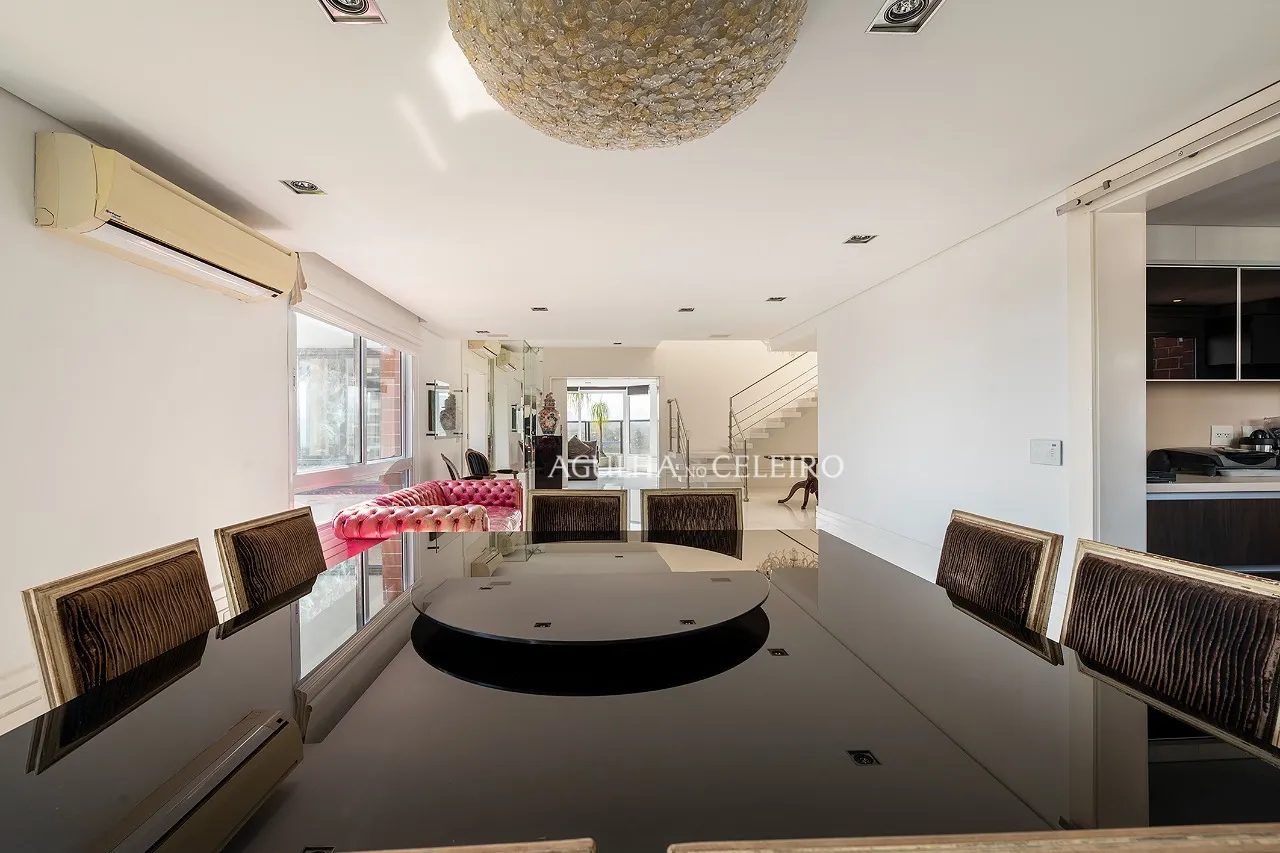 Cobertura a poucos passos do Parque do Ibirapuera – 9830