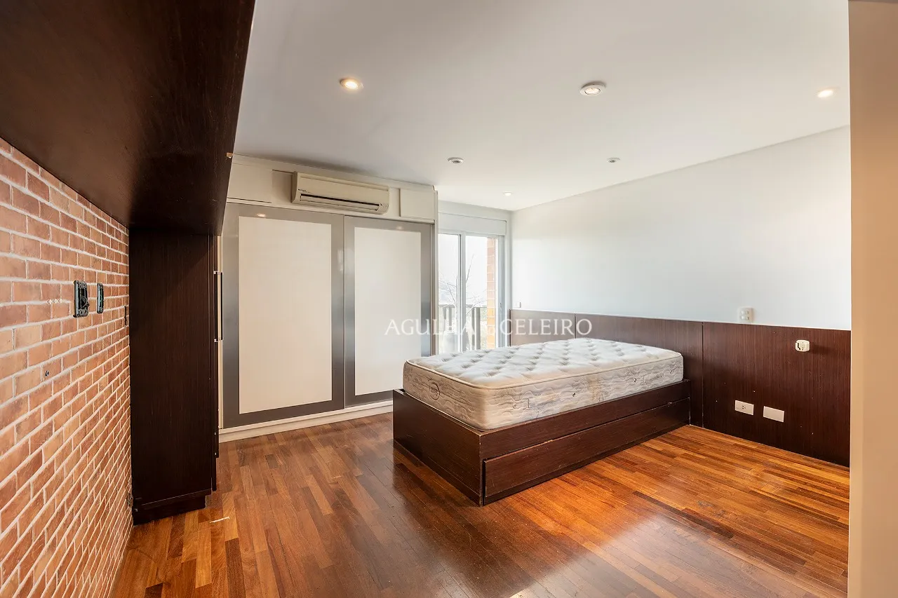 Cobertura a poucos passos do Parque do Ibirapuera – 9830