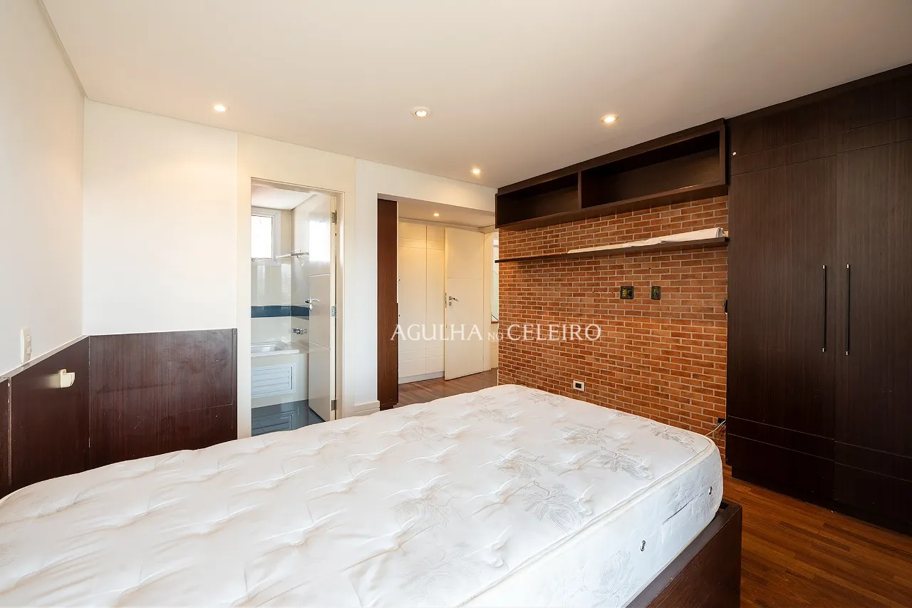 Cobertura a poucos passos do Parque do Ibirapuera – 9830