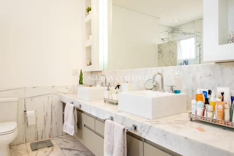 Lindo apartamento à venda em Perdizez – AP0689