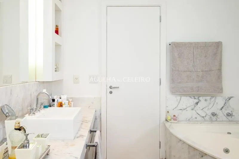 Lindo apartamento à venda em Perdizez – AP0689