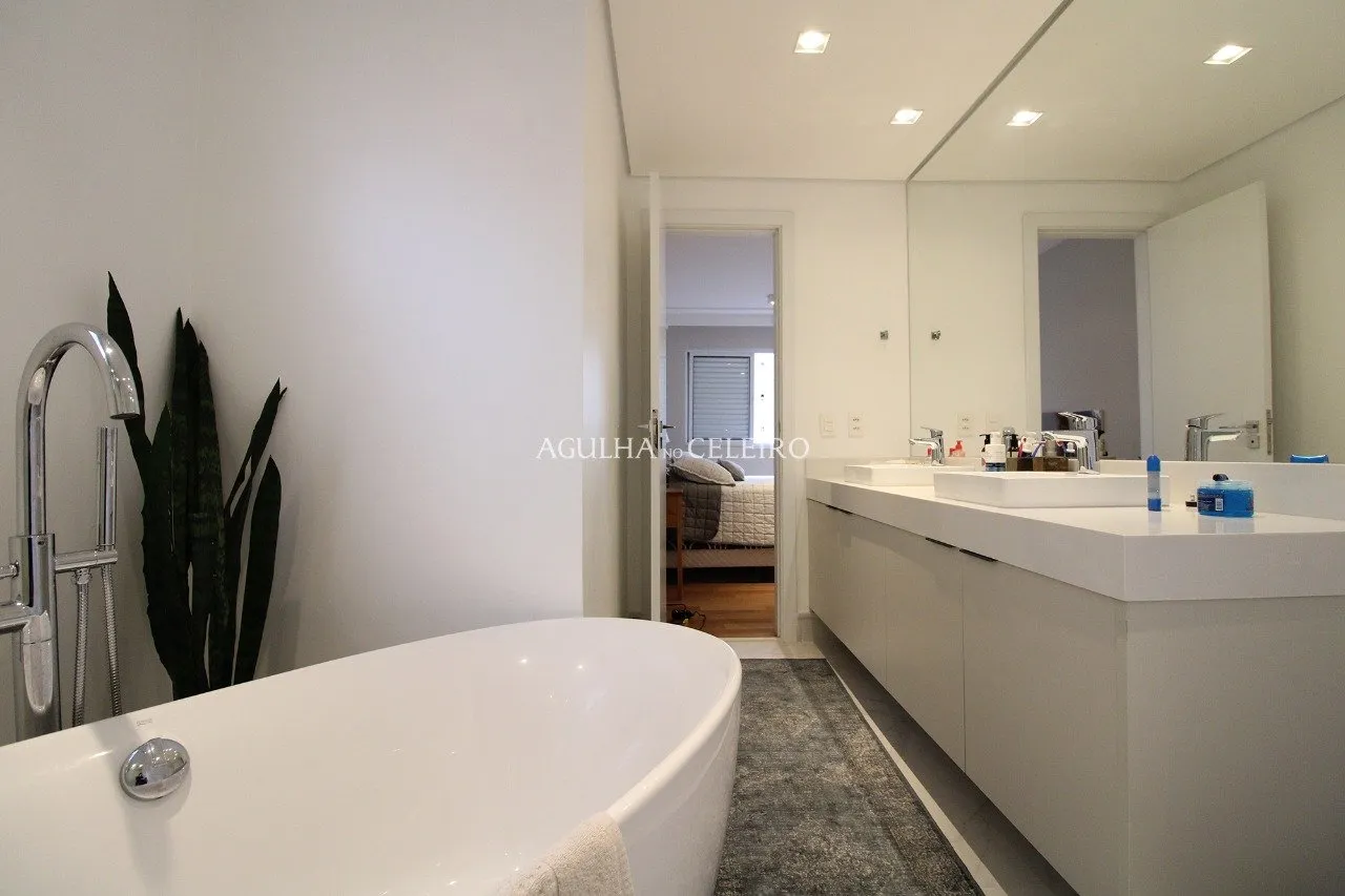 Apartamento com localização premium no Itaim Bibi. – AP4570