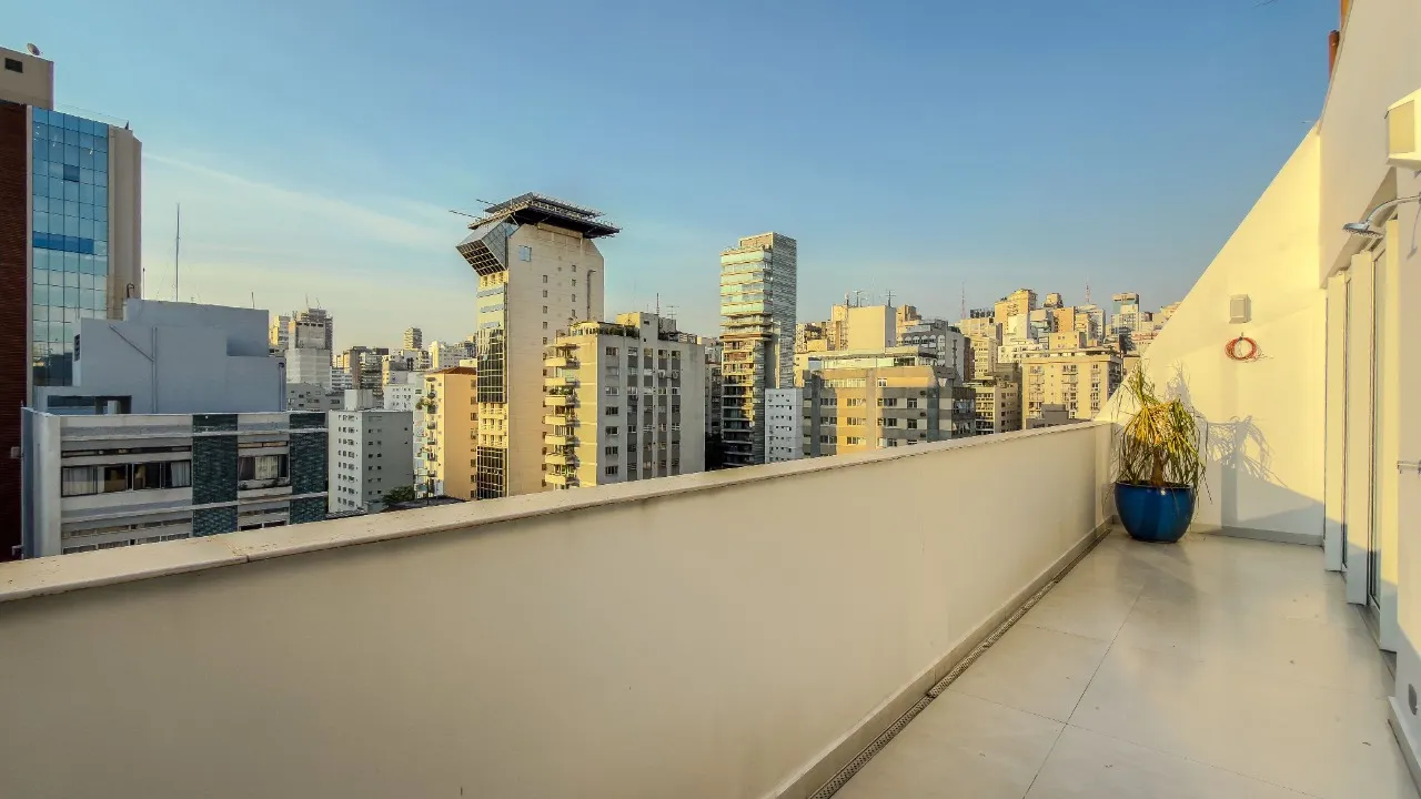 Belíssimo apartamento em andar alto na parte plana do Jardins, a poucos passos do Clube Paulistano e da Oscar Freire – AP8515