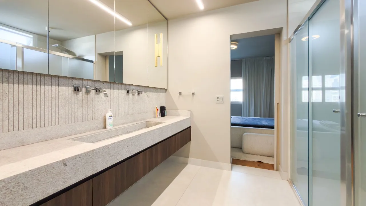 Belíssimo apartamento em andar alto na parte plana do Jardins, a poucos passos do Clube Paulistano e da Oscar Freire – AP8515