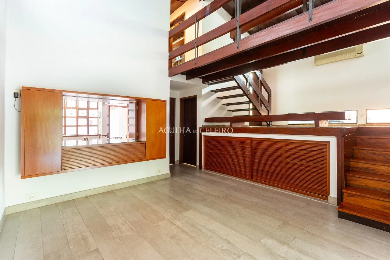 Charme, conforto em excelente localização na Vila Madalena. – 12798